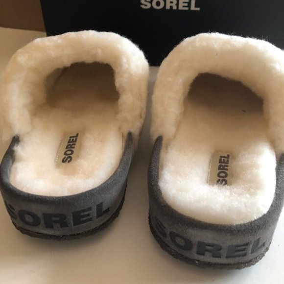 SOREL Nakiska Slide II  suede slipper. Size: 10 - Picture 5 of 6